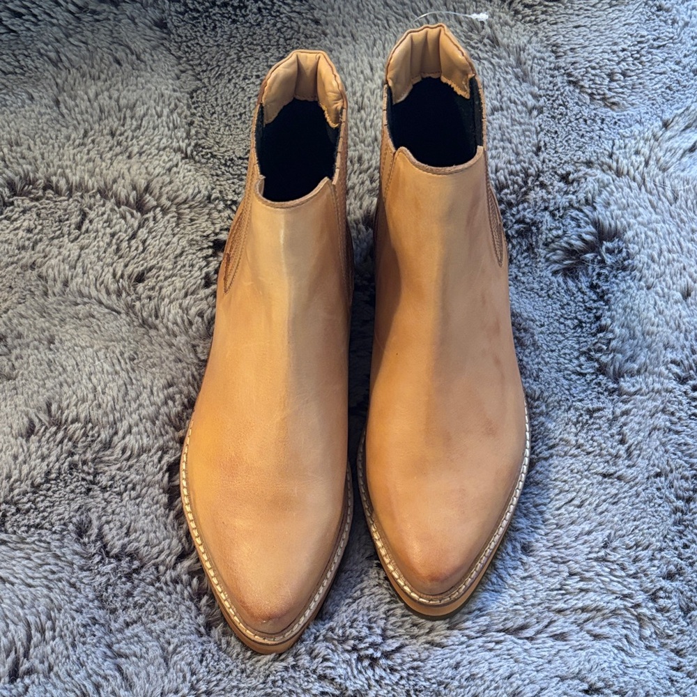 NIB Roolee Prince Boot - Picture 4 of 6